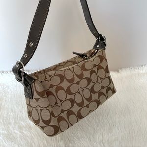 Coach Vintage Baguette Shoulder Bag Signature Monogram Print Tan/Brown Small